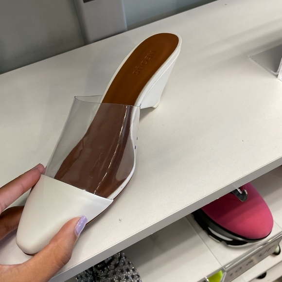 NIB $575 Neous mules - Picture 6 of 11